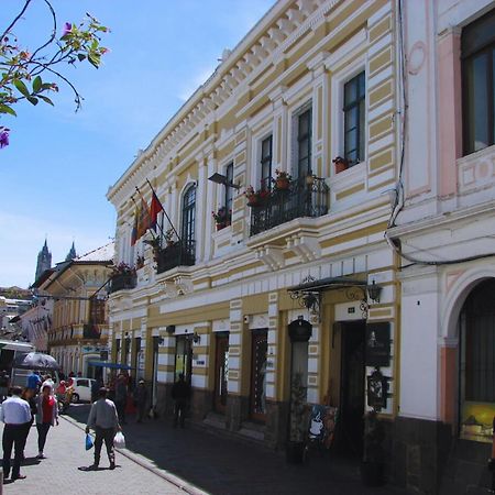 Casa Colonial Quito Hotel Exterior photo